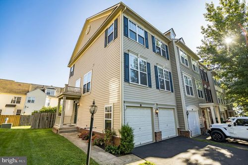 9240 Cascade Falls Dr, BRISTOW, VA, 20136-2168 | Card Image