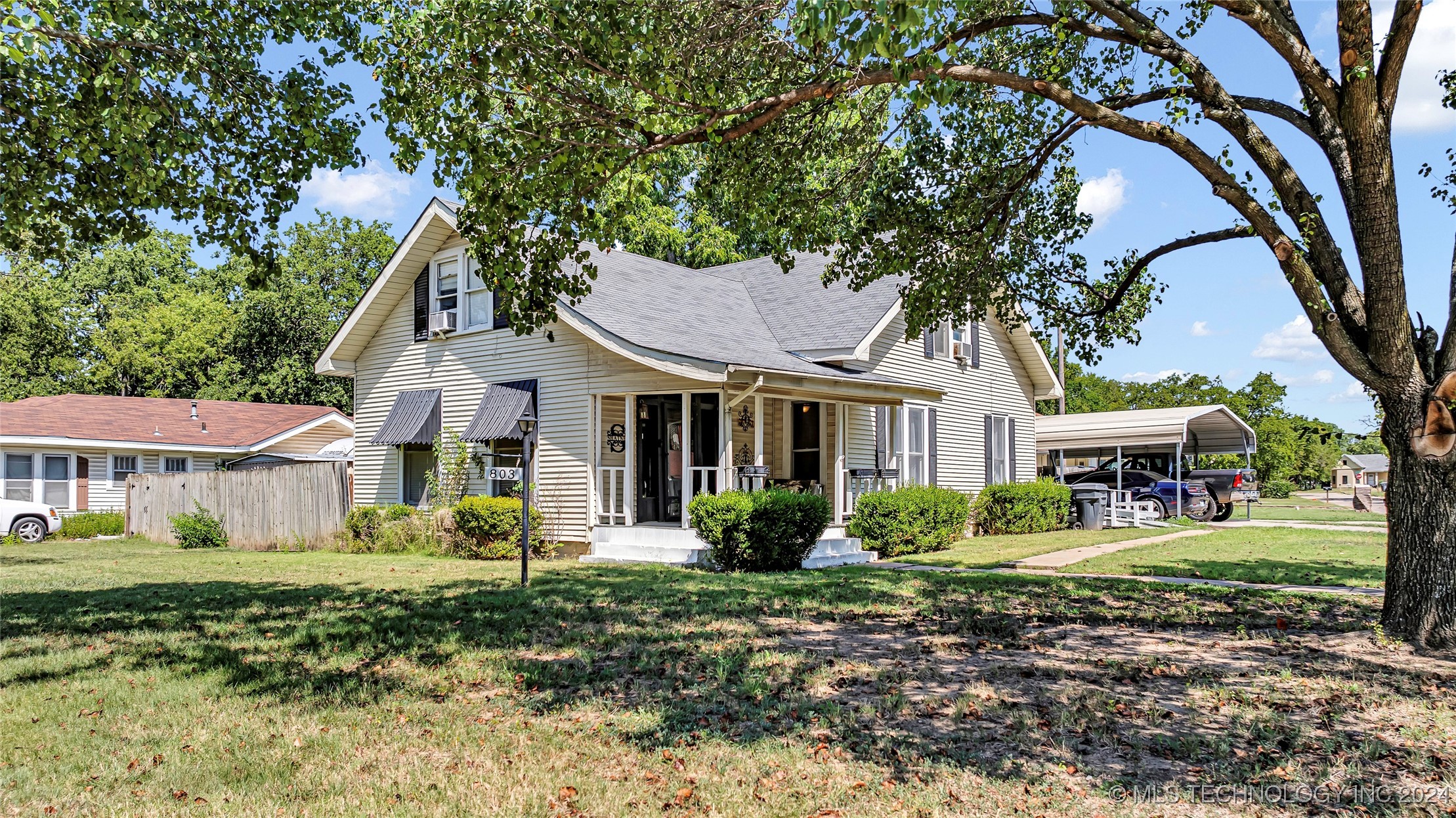 6th Ave, Ardmore, OK 73401