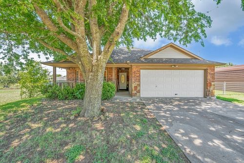 137 Noelle Road, Whitney, TX, 76692 | Card Image