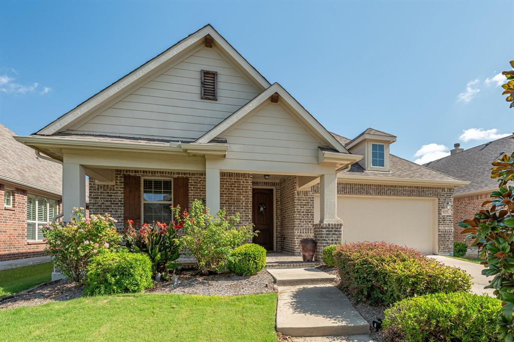 Hayden Ln, Savannah, TX 76227