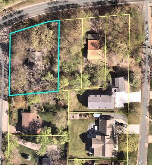 5200 Greenwood Cir, Greenwood, MN, 55331-8759 | Card Image