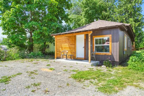 279 Birch Ave, Ponderay, ID, 83852-7001 | Card Image