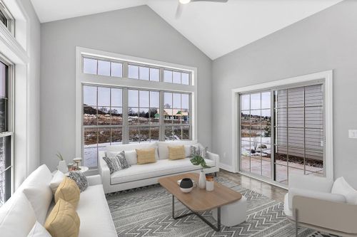 1056695 Cedarburg Trl, Cedarburg, WI, 53012 | Card Image