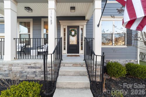 17549 Julees Walk Ln, Davidson, NC, 28036-8988 | Card Image