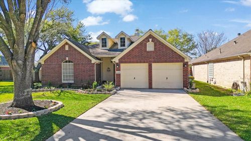 3238 Bodine Dr, Pearland, TX, 77584-9407 | Card Image