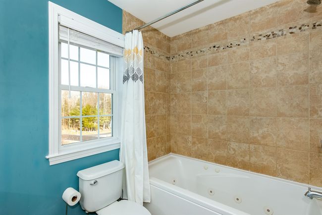 81 Cider St, House other with 3 bedrooms, 3 bathrooms and null parking in Epping NH | Image 24