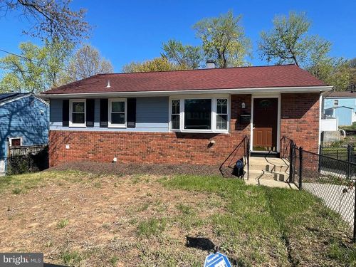 7204 Kidmore Ln, LANHAM, MD, 20706-1224 | Card Image