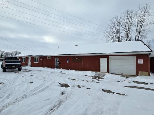 433 Oberlin Road, Elyria, OH, 44035 | Card Image