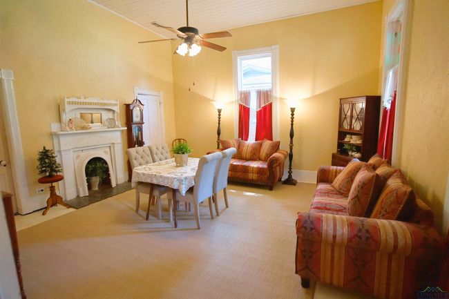 800 E Austin St, House other with 3 bedrooms, 2 bathrooms and null parking in Marshall TX | Image 15