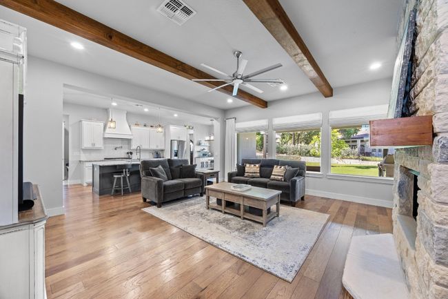 The living area and kitchen blend together effortlessly | Image 11