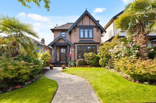 4640 W 7th Ave, Vancouver, BC, V6R1X5 | Card Image