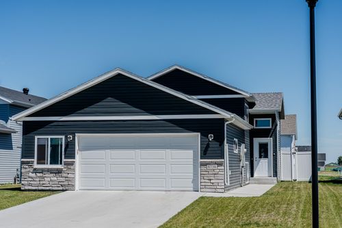 6738 Joseph St, Horace, ND, 58047-3718 | Card Image