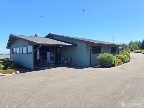 5d-1301 S 3rd Ave, Sequim, WA, 98382-3948 | Card Image
