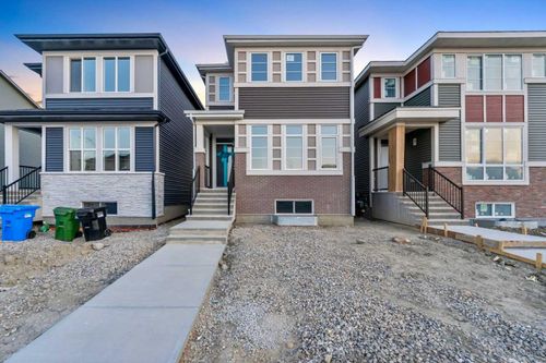 97 Corner Glen Way Ne, Calgary, AB, T3N2L6 | Card Image