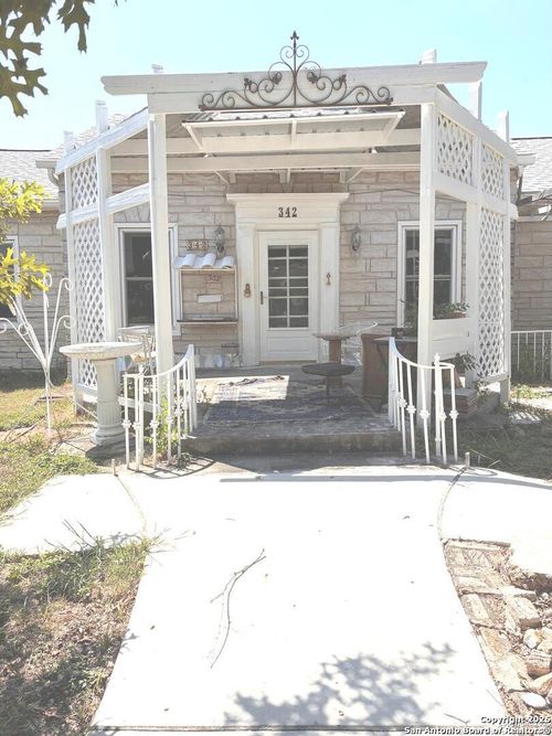 342 Alexander Hamilton Dr, San Antonio, TX, 78228-3178 | Card Image