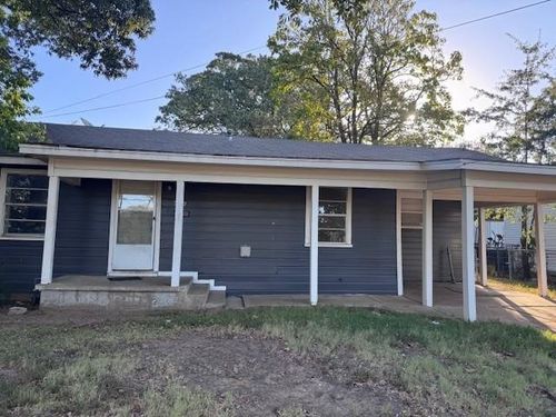 370 29th St Ne, Paris, TX, 75460-4833 | Card Image