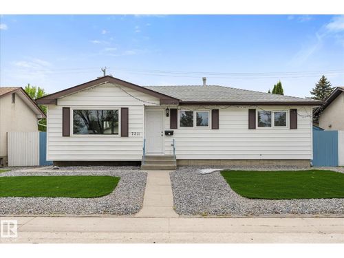 7311 137 Ave Nw, Edmonton, AB, T5C2L4 | Card Image