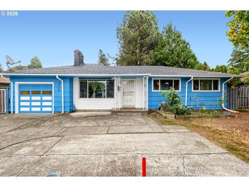 2236 Se 185th Ave, Portland, OR, 97233-5630 | Card Image