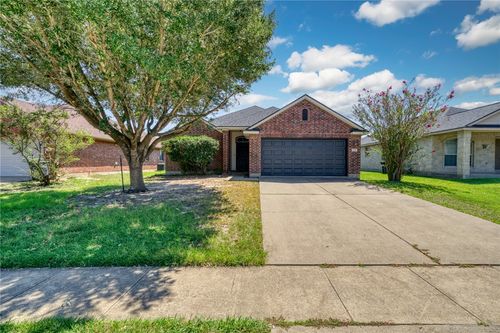 934 Whitewing Ln, College Station, TX, 77845-5997 | Card Image