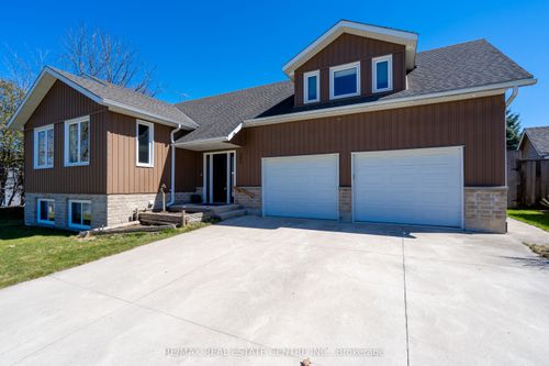 b-405 Minnie St, Huron, ON, N0G2W0 | Card Image