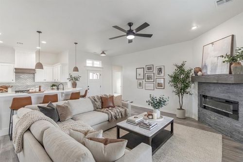 478 Hackberry Ln, Washington, OK, 73093-4818 | Card Image