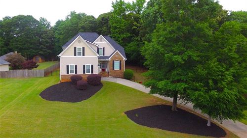 194 Palmer Ct, Jefferson, GA, 30549-7307 | Card Image