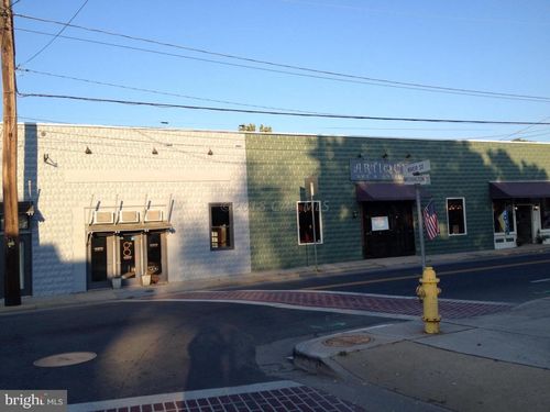 310 N Washington St, SNOW HILL, MD, 21863-1056 | Card Image