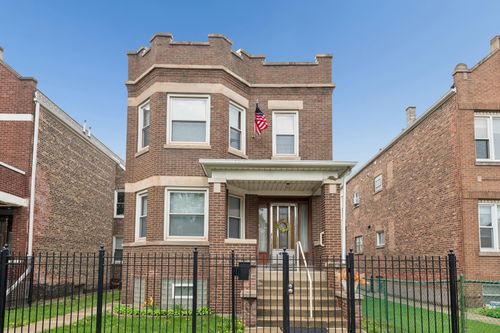 3748 S Honore St, Chicago, IL, 60609-2035 | Card Image