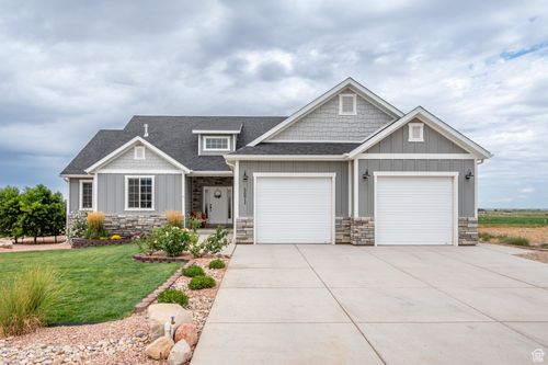 5071 N 500 E, Enoch, UT, 84721-7615 | Card Image