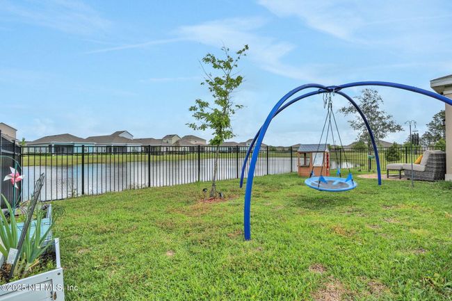3922 Cloverdale Ct, House other with 3 bedrooms, 2 bathrooms and null parking in MIDDLEBURG FL | Image 38