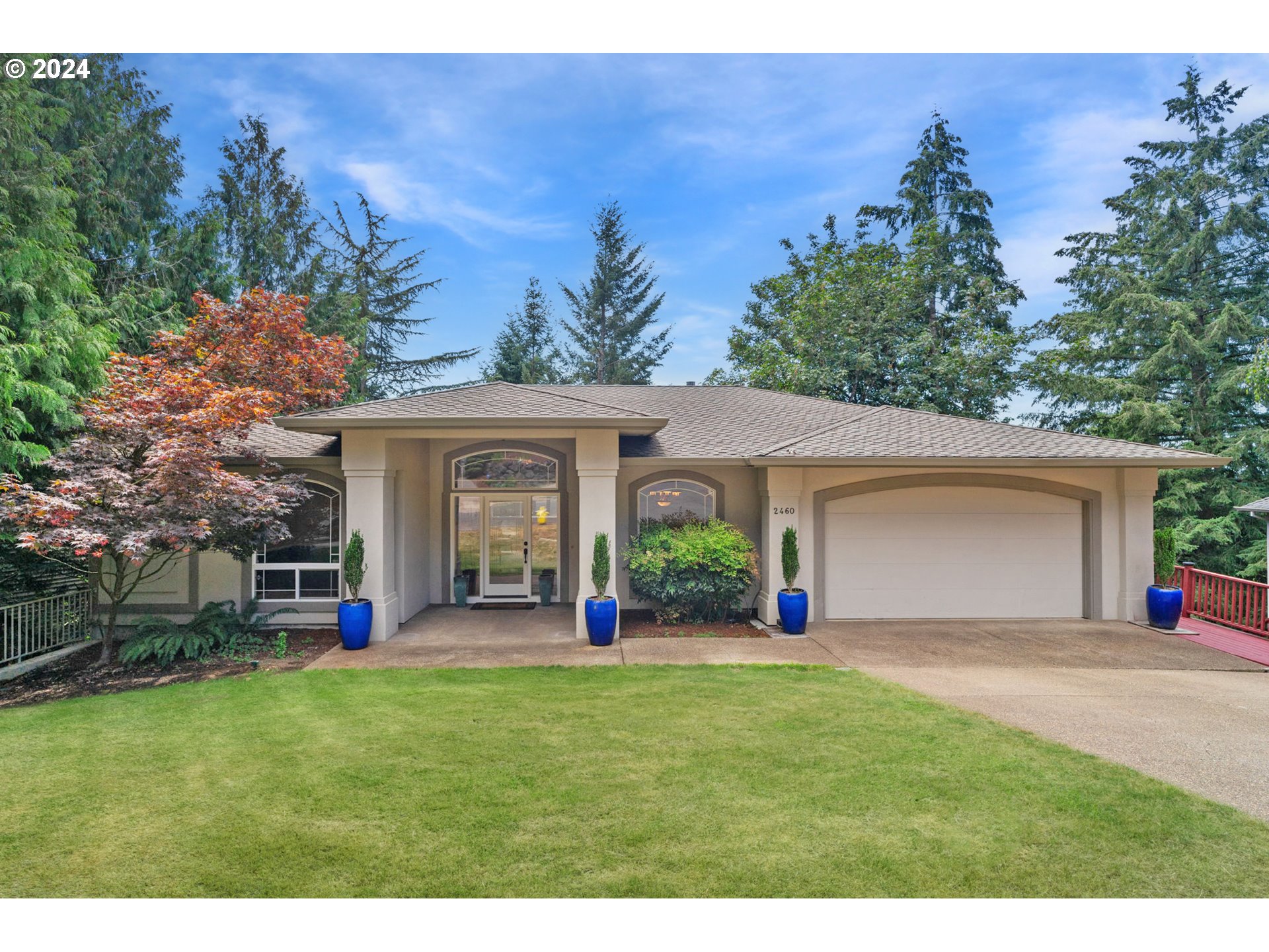 Tipperary Ct, West Linn, OR 97068