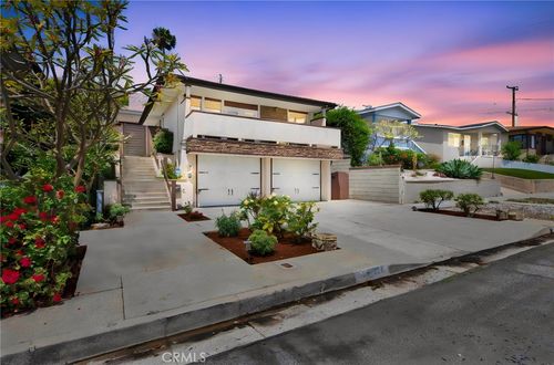 729 S Leland St, San Pedro, CA, 90731-2909 | Card Image
