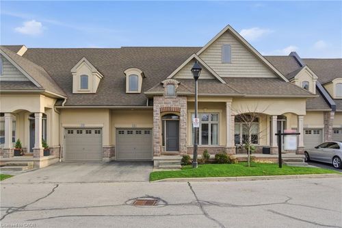 11-5056 New St, Burlington, ON, L7L0H4 | Card Image