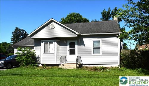 2358 Pa Route 309, Orefield, PA, 18069-9639 | Card Image