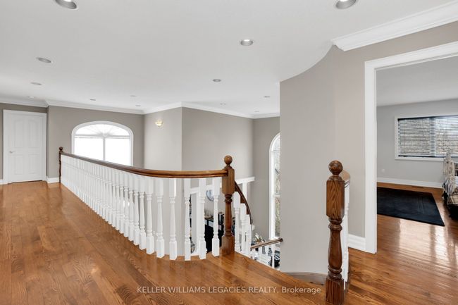 360 Conservation Dr, House other with 6 bedrooms, 4 bathrooms and 8 parking in Brampton ON | Image 25