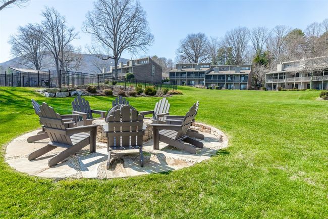 UNIT-10 - 80 Toxaway Shrs, Condo with 2 bedrooms, 3 bathrooms and null parking in Lake Toxaway NC | Image 26