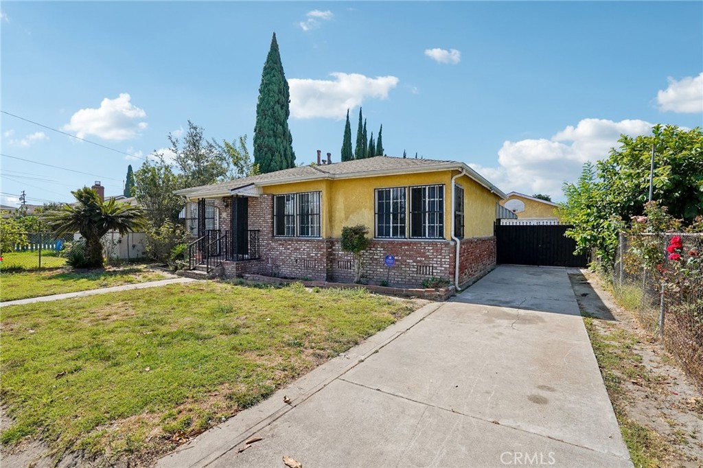 Residential in Compton 3