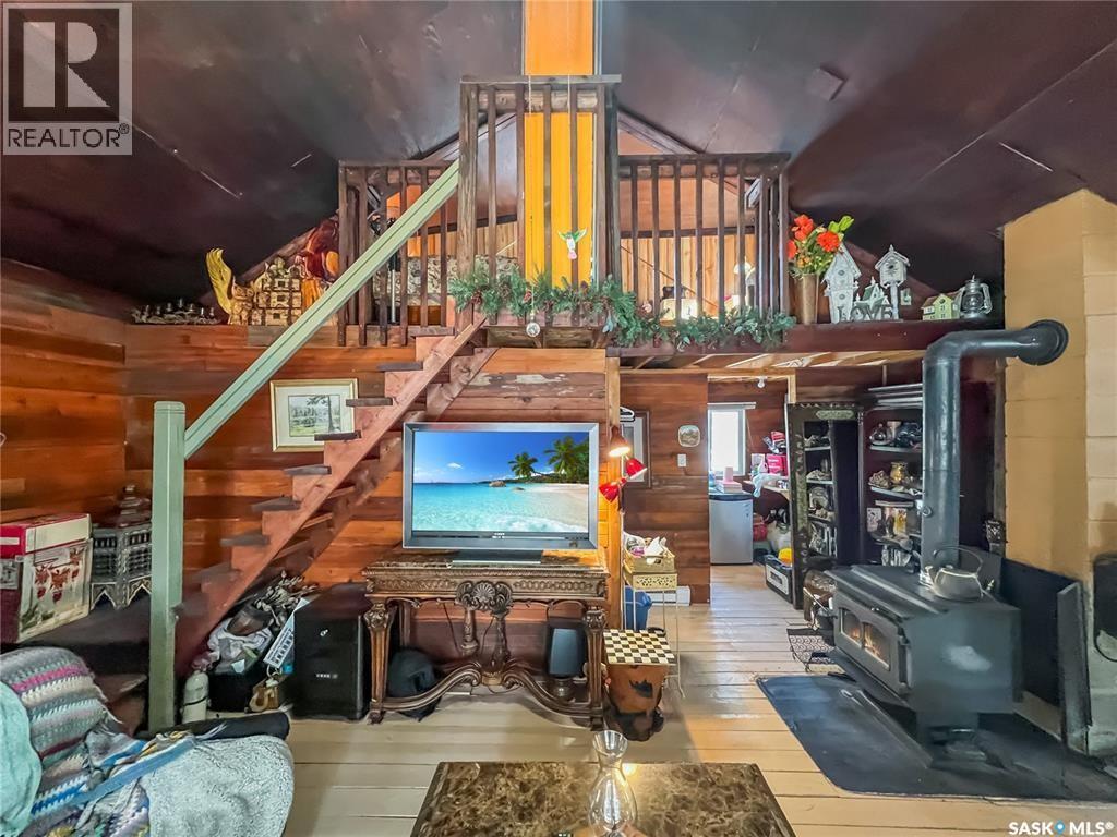 Residential in Sturgeon Lake 3