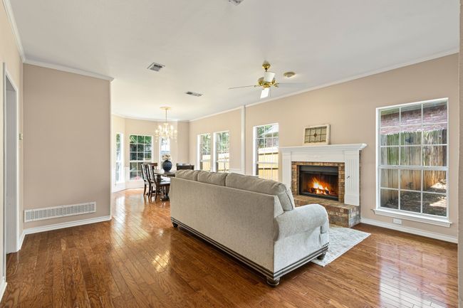 3826 Shady Meadow Dr, House other with 5 bedrooms, 4 bathrooms and null parking in Grapevine TX | Image 7