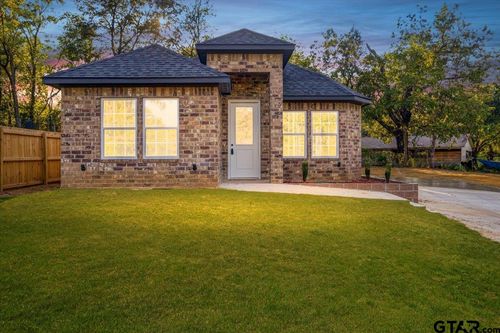 1204 Kennedy Rd, Tyler, TX, 75702-1857 | Card Image