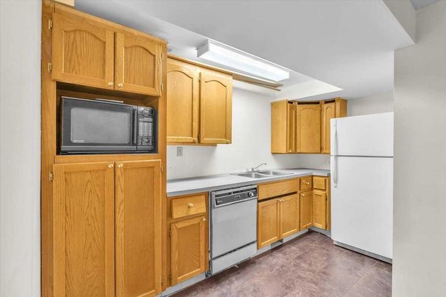 84 Shawmeadows Crescent Sw, House other with 4 bedrooms, 2 bathrooms and 1 parking in Calgary AB | Image 23