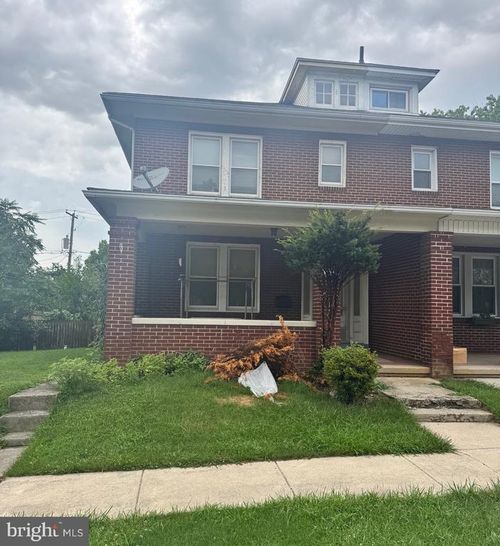 1447 4th Ave, YORK, PA, 17403-2621 | Card Image