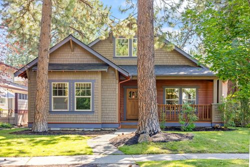 1562 Nw Lepage Pl, Bend, OR, 97703-5671 | Card Image