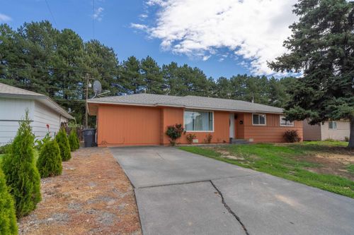 775 S 4th Ave, Other, WA, 99344 | Card Image