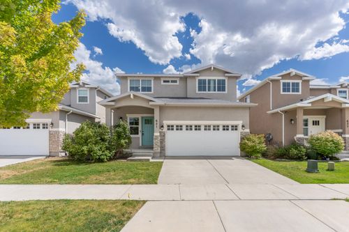 621 Life Dr, Bluffdale, UT, 84065-5816 | Card Image