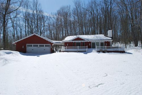 8449 Northview Dr, Crandon, WI, 54520-9015 | Card Image