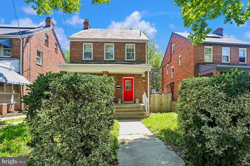6105 5th St Nw, WASHINGTON, DC, 20011-1321 | Card Image