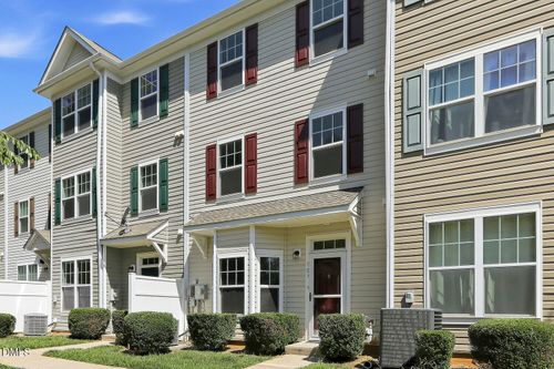 103-11100 Gwynn Oaks Dr, Raleigh, NC, 27614-7463 | Card Image