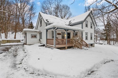 30 S Main St, Jordan, NY, 13080-9502 | Card Image