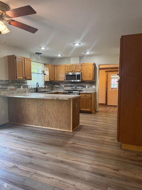 6036 N Lake Rd, Otter Lake, MI, 48464-9665 | Card Image